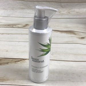 InstaNatural Vitamin C Cleanser Facial Cleanse